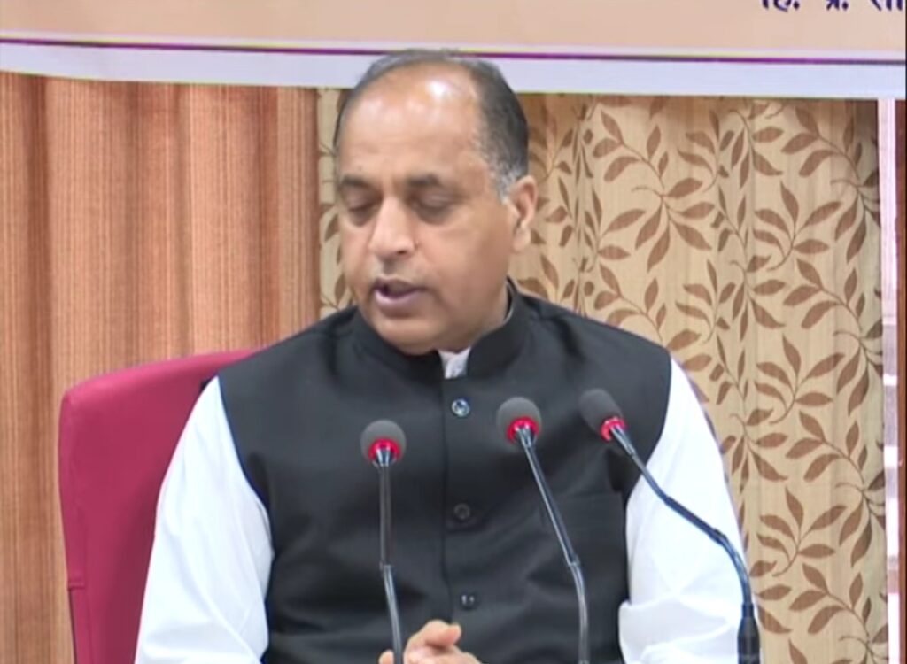 CM denies any slump in the apple market in Himachal HIMACHAL HEADLINES