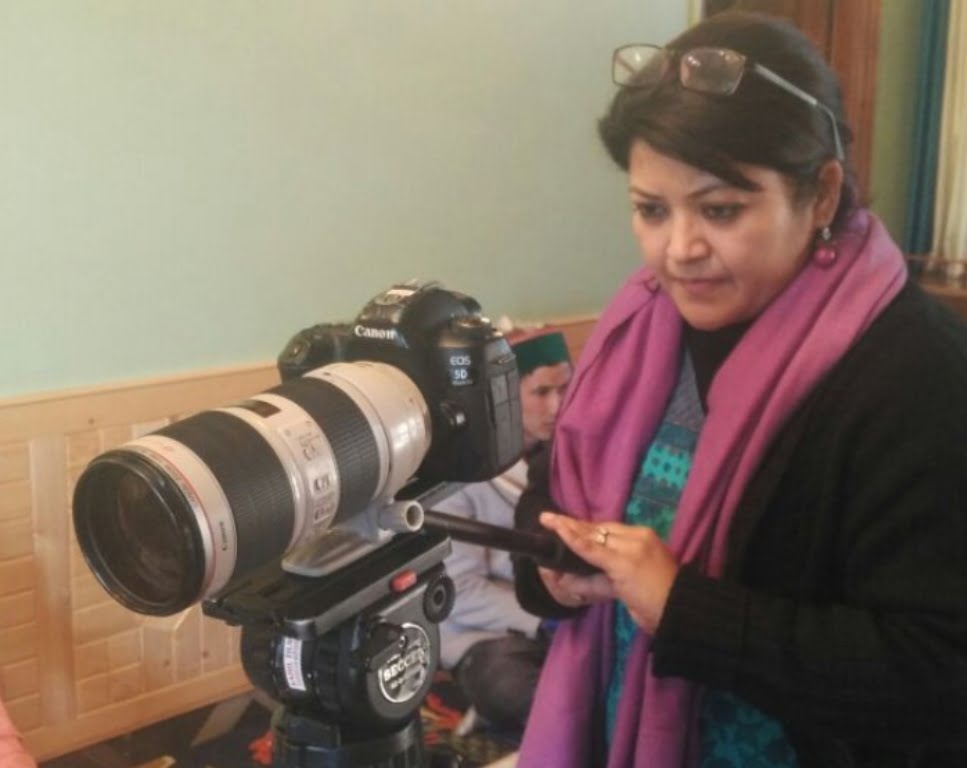 Daughter of Himachal shines as successful film producer & director Daughter of Himachal shines as successful film producer & director HIMACHAL HEADLINES