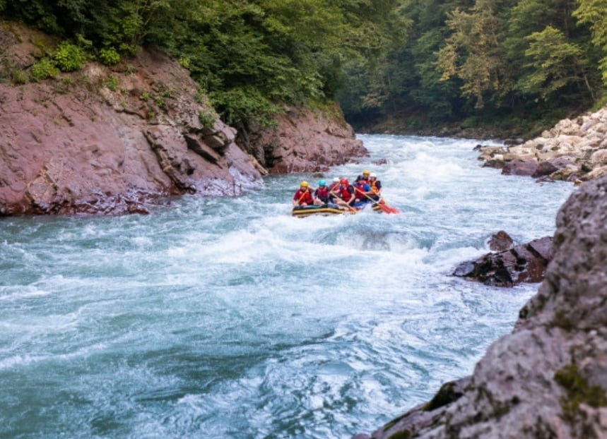 HP promoting seven new rafting & 22 paragliding sites HIMACHAL HEADLINES