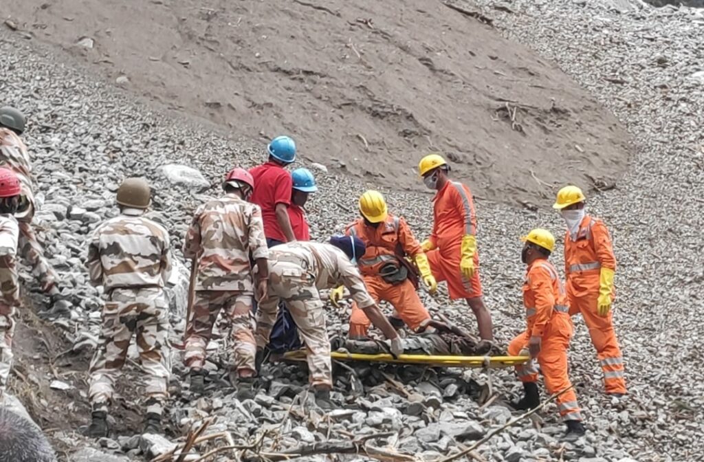 Death toll to 15 in Kinnuar landslide mishap HIMACHAL HEADLINES