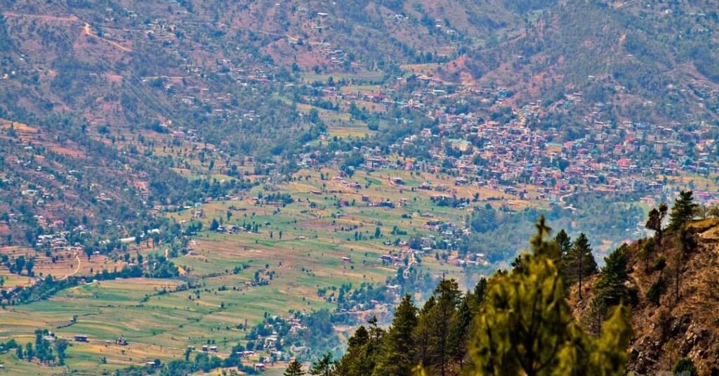 One dies as illegal sand mine cave in Karsog HIMACHAL HEADLINES
