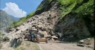 Three member of family dies one missing in road mishap in Kinnuar HIMACHAL HEADLINES