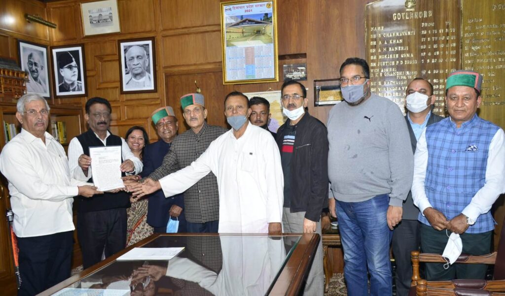 Memorandum to Guv : HPCC seeks judicial probe into alleged murder of ex-panchayat Pardhan HIMACHAL HEADLINES