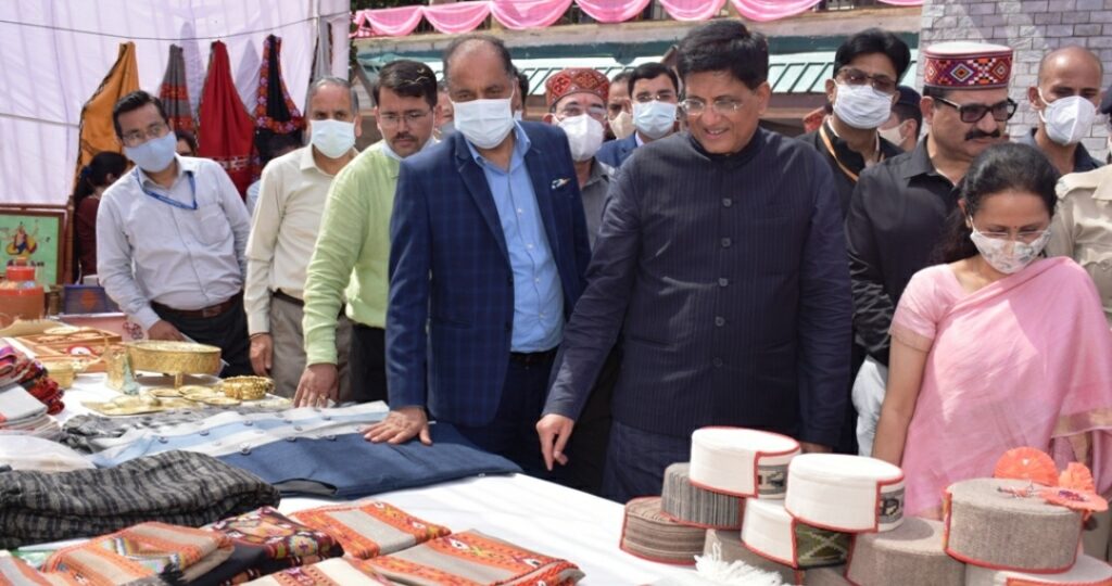 Weaver Service and Design Resource Center to be set up in Kullu HIMACHAL HEADLINES