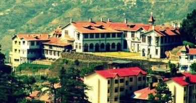 Himachal schools witness turn up of 59.33 pc after Covid lockdown HIMACHAL HEADLINES