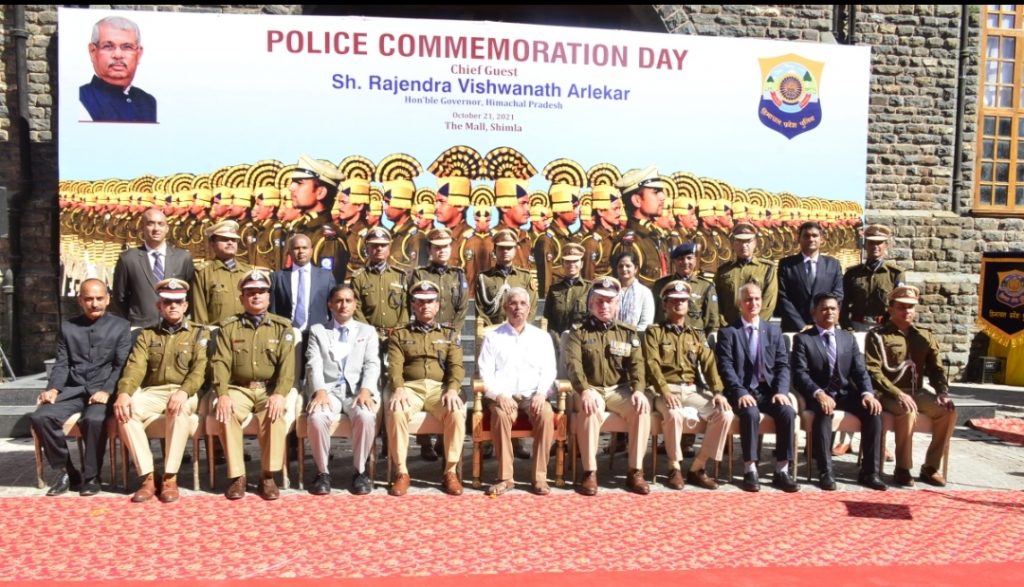 Himachal Governor pays floral tribute on Police Commemoration Day HIMACHAL HEADLINES