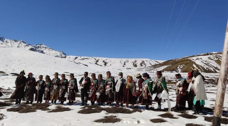 HP bye election : 38 Per cent polling in 6- hrs HIMACHAL HEADLINES