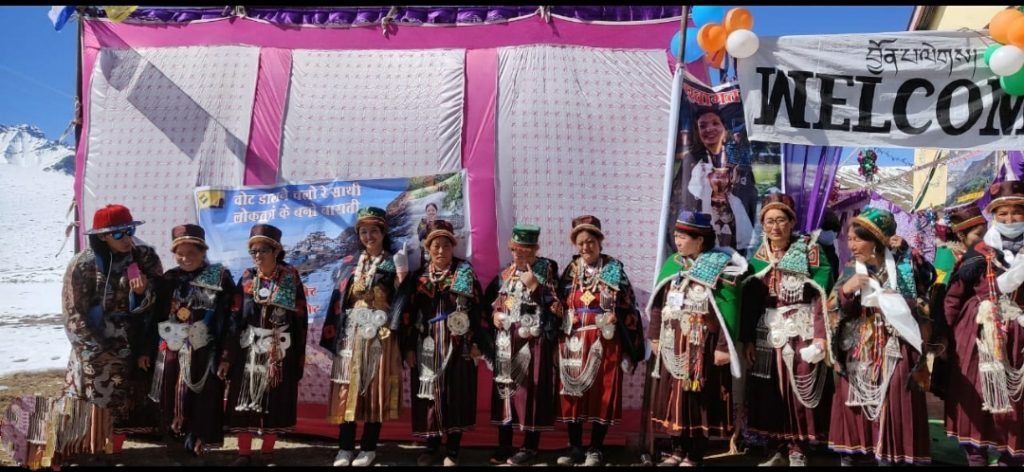 All 47 voters turn up for polling in world highest polling station at Tashigang All 47 voters turn up for polling in world highest polling station at Tashigang HIMACHAL HEADLINES