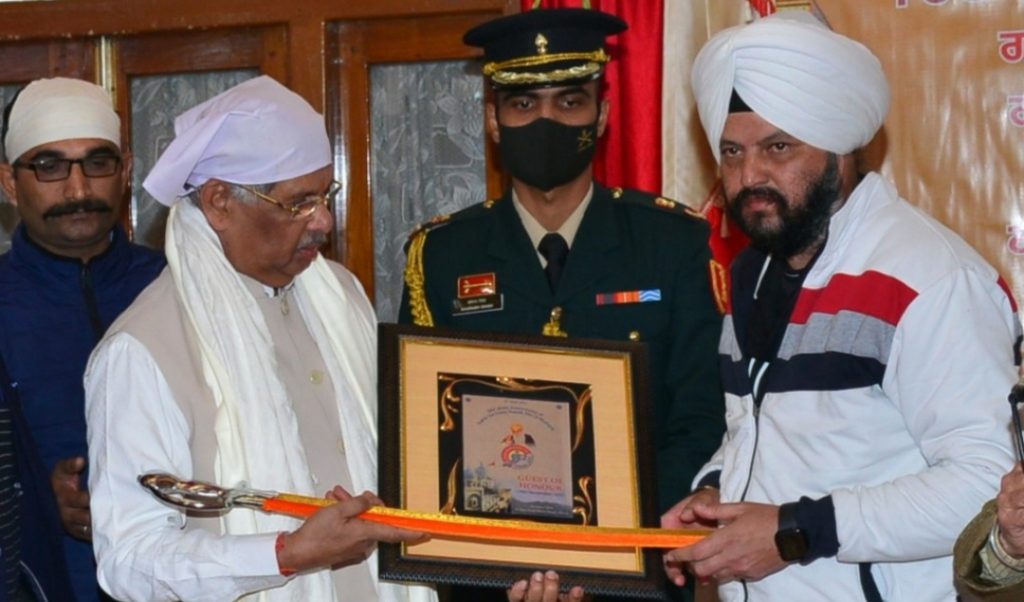 Himachal Governor stresses on adopting teachings of Sri Guru Nanak Dev ji Himachal Governor stresses on adopting teachings of Sri Guru Nanak Dev ji HIMACHAL HEADLINES