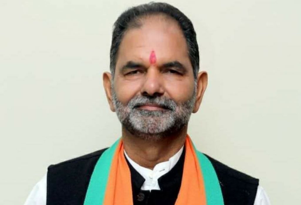 Himachal BJP state vice chief tender resignation HIMACHAL HEADLINES