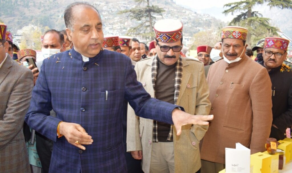 CM unveils eat right mela in Kullu CM unveils eat right mela in Kullu HIMACHAL HEADLINES