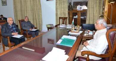 Director HP Census Operations calls on Governor HIMACHAL HEADLINES