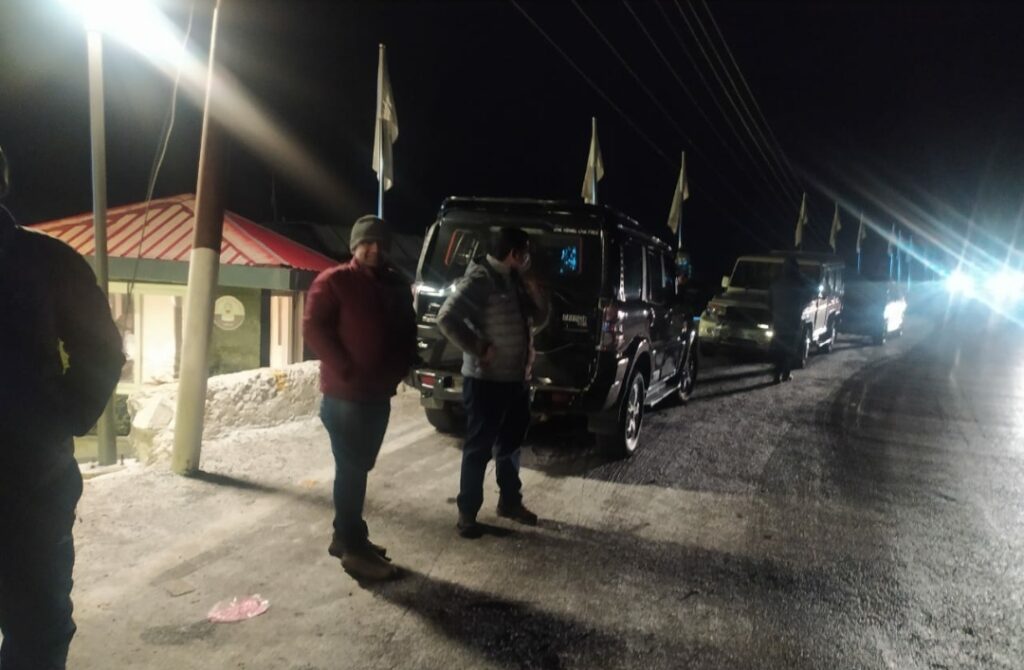 Snowfall: DC inspect Tourist resort Kufri HIMACHAL HEADLINES