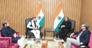 CM discusses railway lines issue with Union Minister HIMACHAL HEADLINES