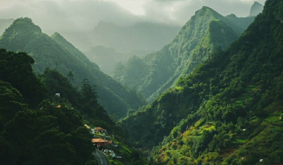 Himachal becomes first State in country to collect Green Tax with NETC FASTag Barrier HIMACHAL HEADLINES