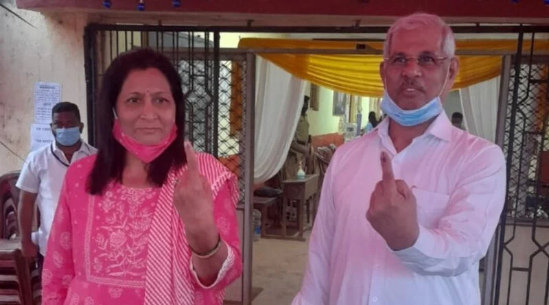 Himachal Governor casts his vote HIMACHAL HEADLINES