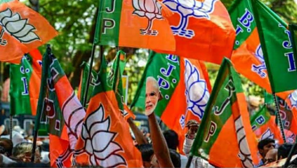 BJP is facing only Congress in Himachal: Tejashwai Surya BJP is facing only Congress in Himachal: Tejashwai Surya HIMACHAL HEADLINES