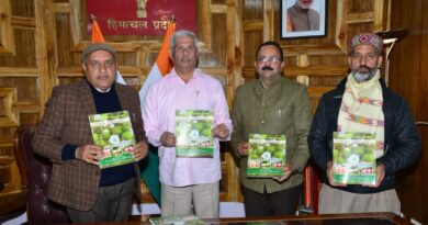 Governor releases books on temperate fruits HIMACHAL HEADLINES