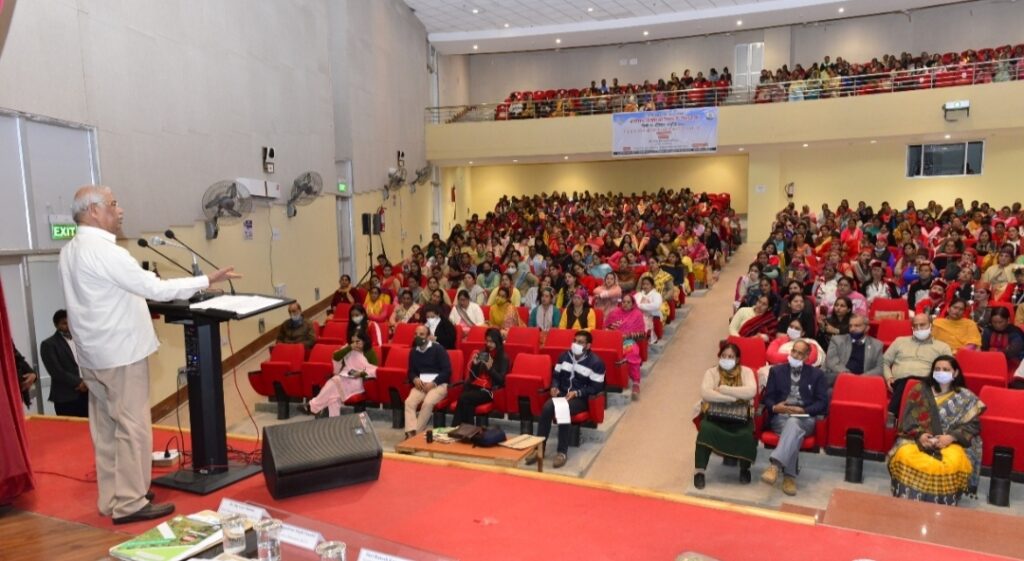 Governor addresses workshop on natural farming at Nauni University Governor addresses workshop on natural farming at Nauni University HIMACHAL HEADLINES
