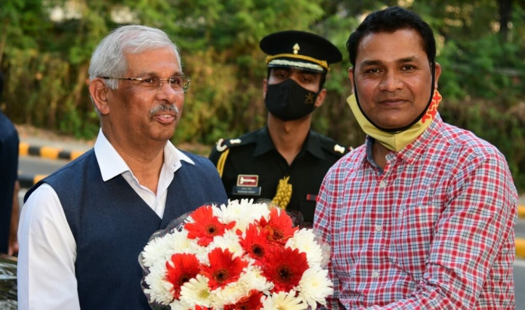 Governor visits International Youth Hostel at New Delhi Governor visits International Youth Hostel at New Delhi HIMACHAL HEADLINES