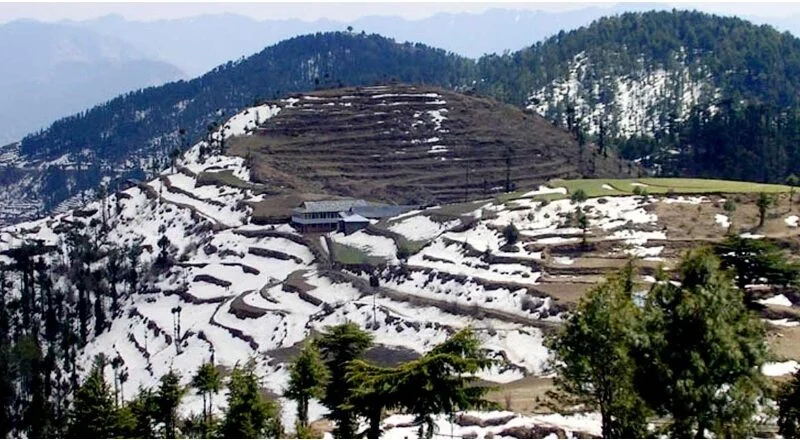 Light spring shower in Tourist resort Kufri HIMACHAL HEADLINES