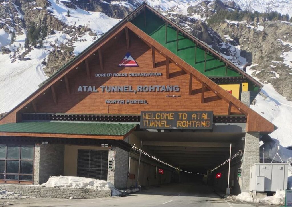 Snow clearance partly completed on Manali-Leh NH-3 : Admin Snow clearance partly completed on Manali-Leh NH-3 : Admin HIMACHAL HEADLINES