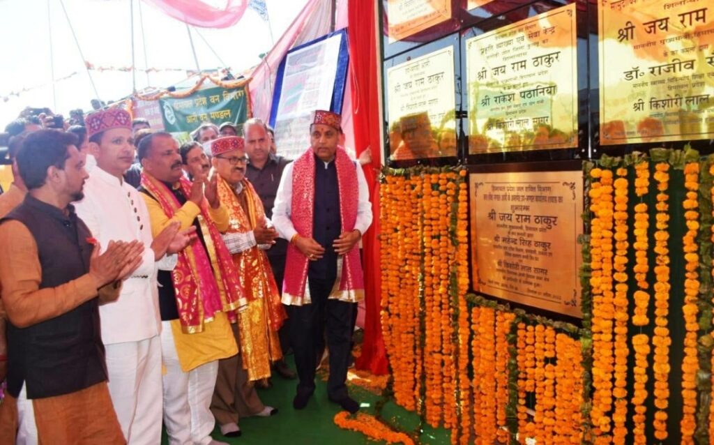 CM lays foundation stones of Rs. 70 crore in Anni Vidhan Sabha area CM lays foundation stones of Rs. 70 crore in Anni Vidhan Sabha area HIMACHAL HEADLINES