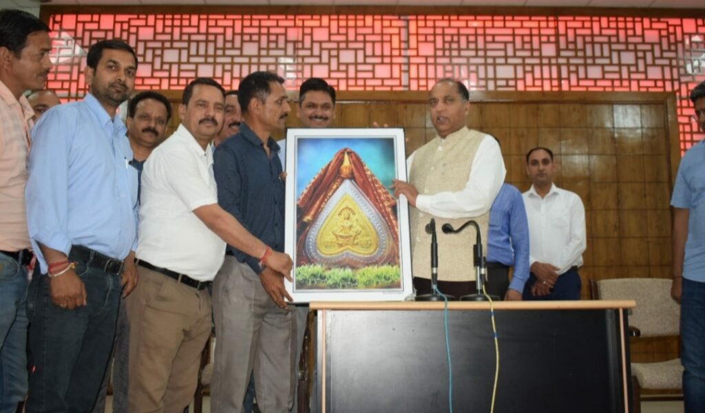 Non-Gazetted Employees Federation thanks Chief Minister for taking employee welfare decisions Non-Gazetted Employees Federation thanks Chief Minister for taking employee welfare decisions HIMACHAL HEADLINES
