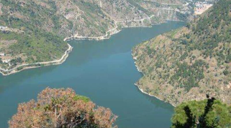 Three missing car drown in Ravi  HIMACHAL HEADLINES