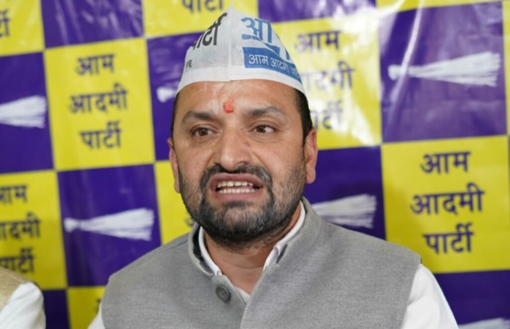Like Mandi , AAP to draw heavy crowd in Kangra Like Mandi , AAP to draw heavy crowd in Kangra HIMACHAL HEADLINES