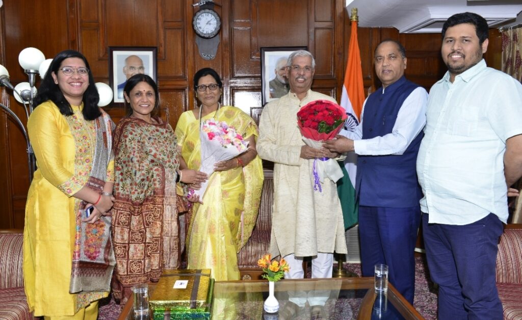 CM extends warm birthday wishes to Governor HIMACHAL HEADLINES
