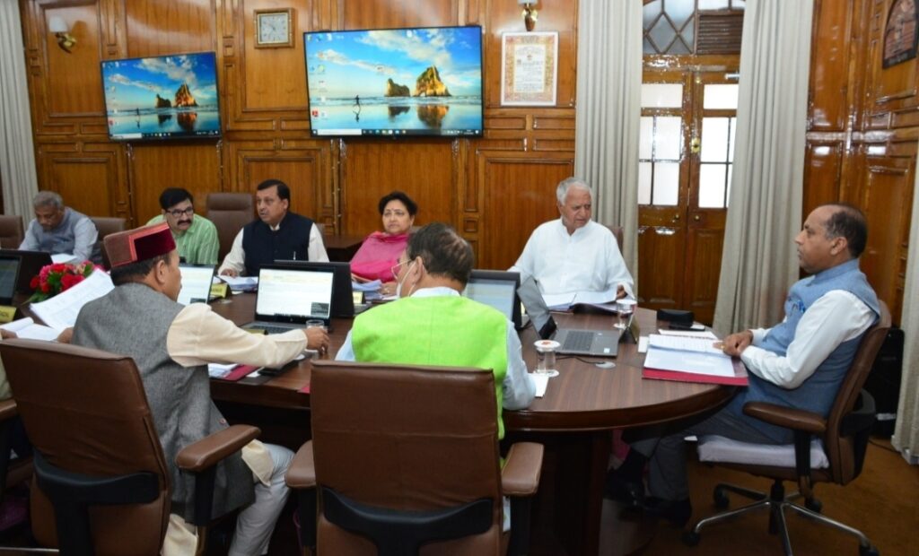 CM, Ministers, Speaker, Deputy Speaker & MLAs to pay income tax from own pocket CM, Ministers, Speaker, Deputy Speaker & MLAs to pay income tax from own pocket HIMACHAL HEADLINES