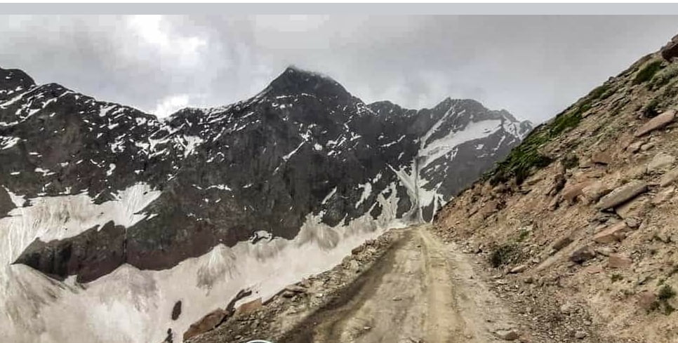 Sach-pass restored for the movement of light vehicles: DC HIMACHAL HEADLINES