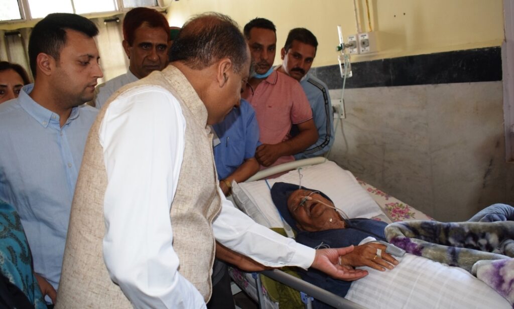 CM expresses grief over sad demise of Pt. Sukh Ram CM expresses grief over sad demise of Pt. Sukh Ram HIMACHAL HEADLINES