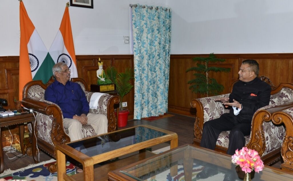 Justice Barowalia calls on Governor Justice Barowalia calls on Governor HIMACHAL HEADLINES