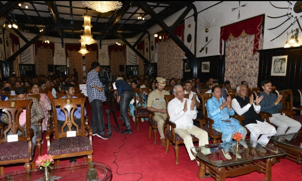 Raj Bhavan resonates with cultural program HIMACHAL HEADLINES