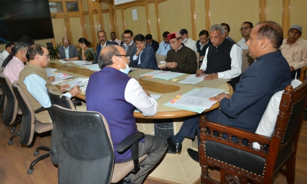 Govt to consider request of Independent Power Producers to reduce interest rates on loans Govt to consider request of Independent Power Producers to reduce interest rates on loans HIMACHAL HEADLINES