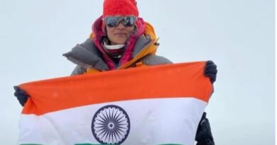 Baljit Kaur hosts tricolor on Mount Everest HIMACHAL HEADLINES