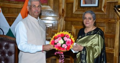 Satwant Atwal calls on Governor HIMACHAL HEADLINES