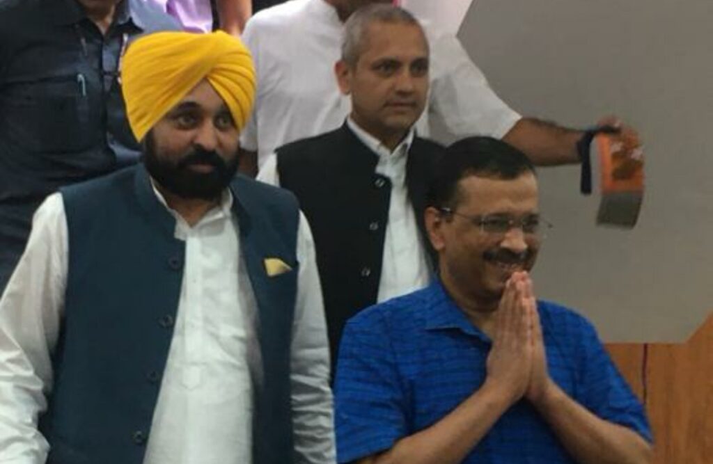 Arvind Kejriwal asks people to give one chance to his party for their own betterment HIMACHAL HEADLINES