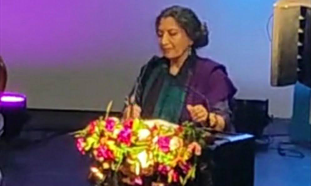 Realism in literature ought to be written with new sensitivity: Geetanjali Shree Realism in literature ought to be written with new sensitivity: Geetanjali Shree HIMACHAL HEADLINES