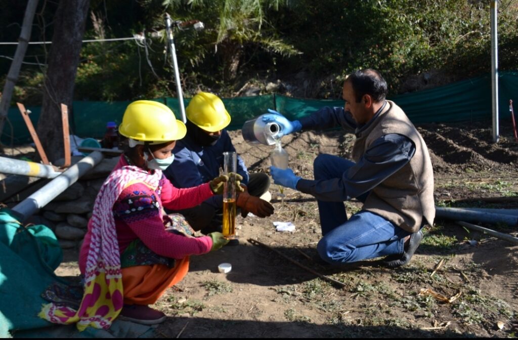 IIT Mandi turning farmers of Kamand valley into Farmer Producer Companies in collaboration with NABARD IIT Mandi turning farmers of Kamand valley into Farmer Producer Companies in collaboration with NABARD HIMACHAL HEADLINES