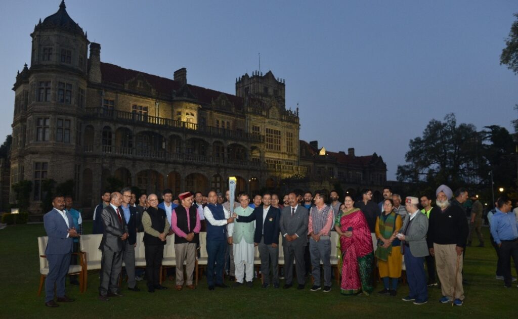 Chief Minister receives torch relay of Chess Olympiad HIMACHAL HEADLINES