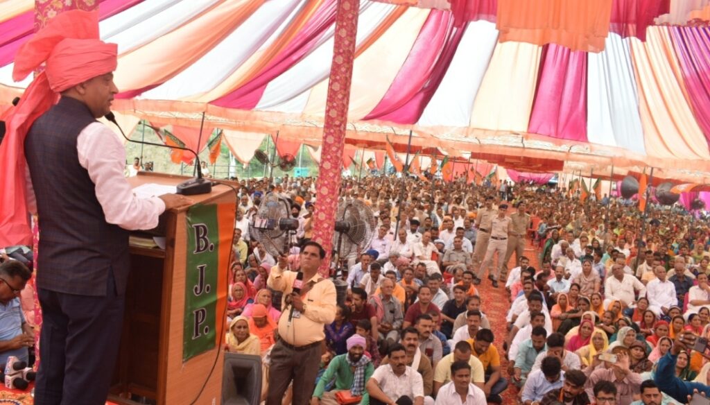 CM inaugurates and lays foundation stone of various projects worth Rs. 112.68 Cr in Naina Devi HIMACHAL HEADLINES