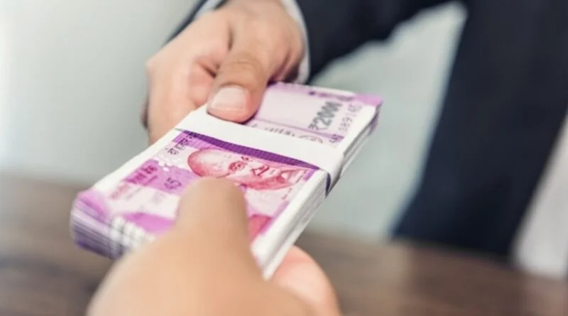 Vigilance arrest MVI, tout red handed at Darlaghat HIMACHAL HEADLINES