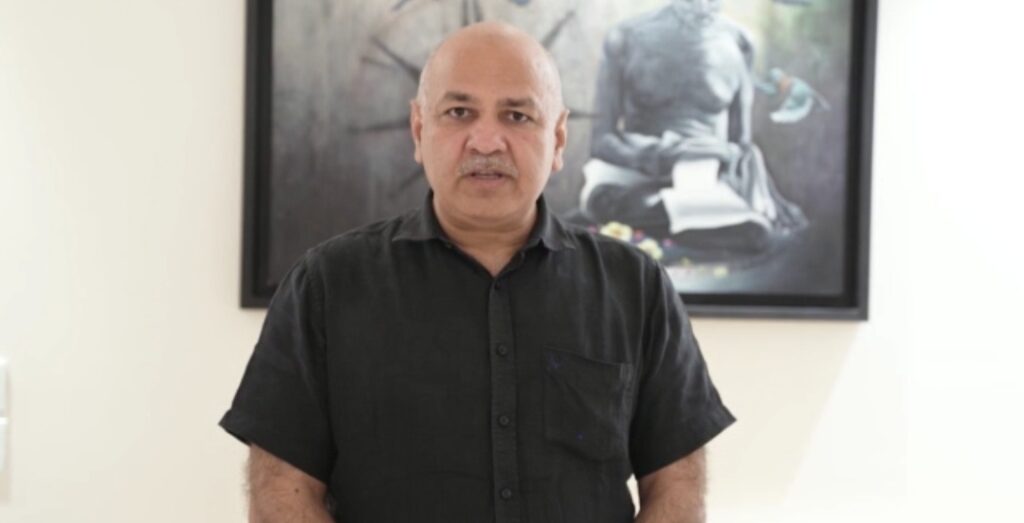 Delhi Dpt CM Manish Sisodia retaliated on Himachal Education Minister Govind Thakur's statement HIMACHAL HEADLINES