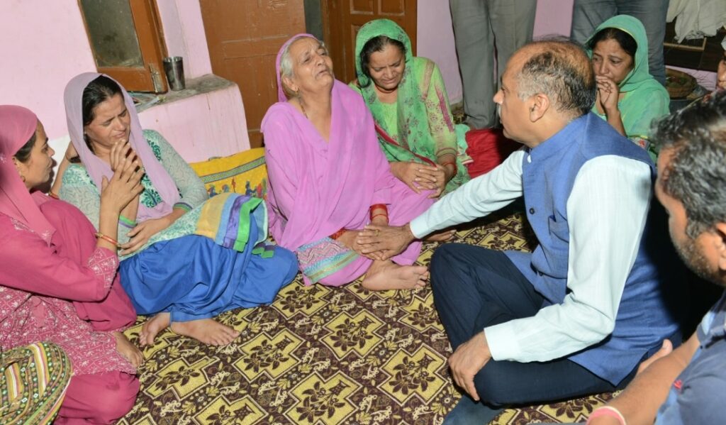 CM  condoles bereaved family of Rakesh Babli HIMACHAL HEADLINES