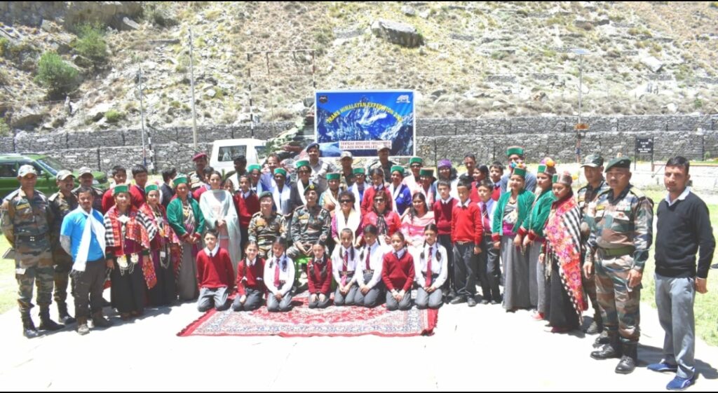 Karcham Assam Regiment salutes women mountaineers  HIMACHAL HEADLINES