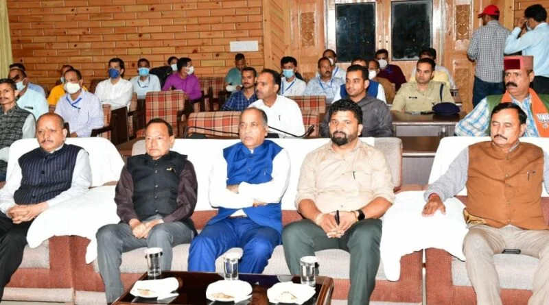 CM listens to 'Mann Ki Baat' programme of PM at Chamba HIMACHAL HEADLINES