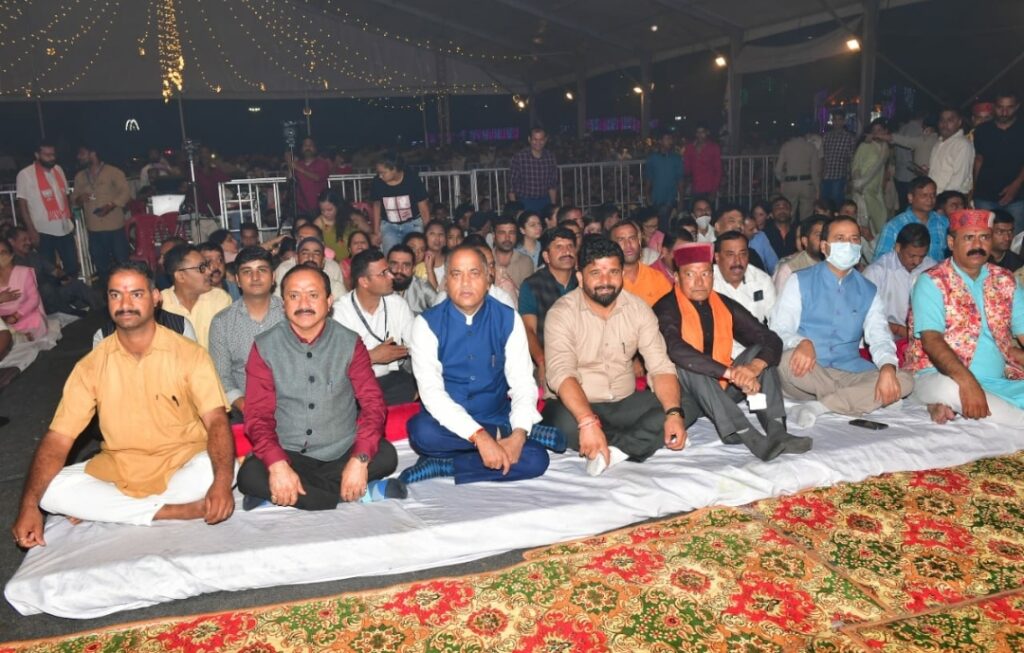 CM presides over cultural night of Minjar fair HIMACHAL HEADLINES